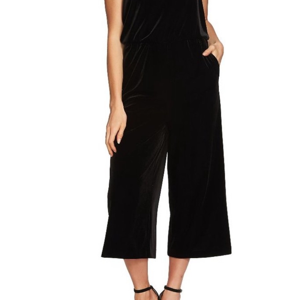 1.State Elegant Black Women's Culottes